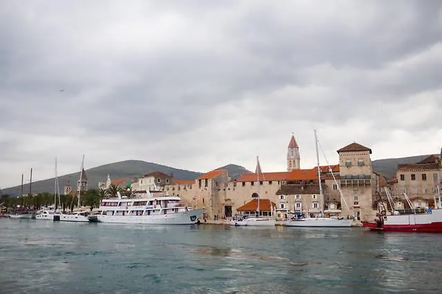 Daire Bridic Trogir